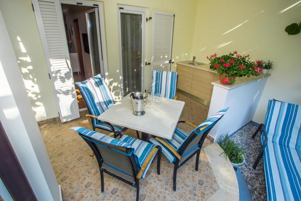 Apartment Bela Poreč Kültér fotó